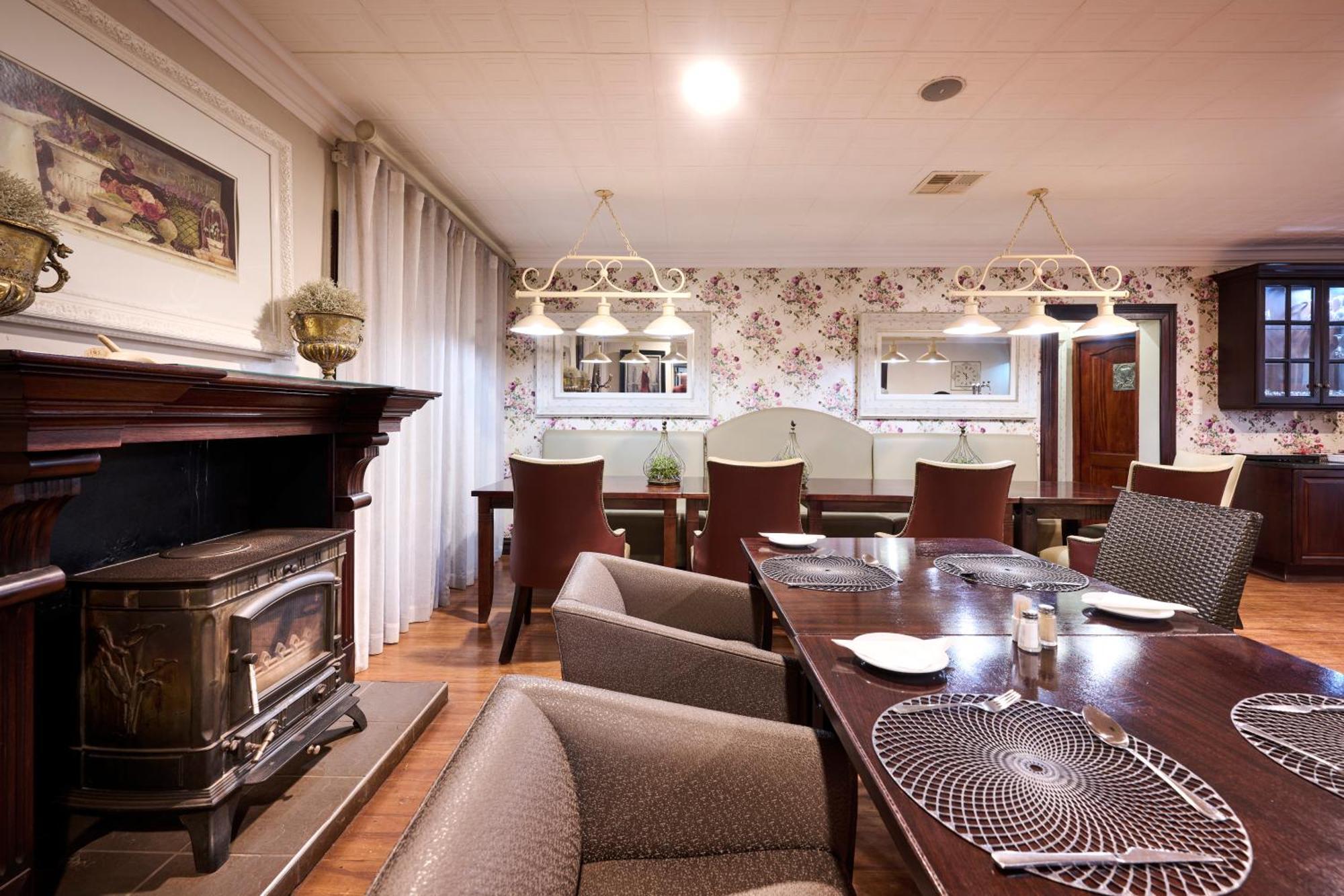 Postmasburg D Olive Rose Boutique Hotel Buitenkant foto