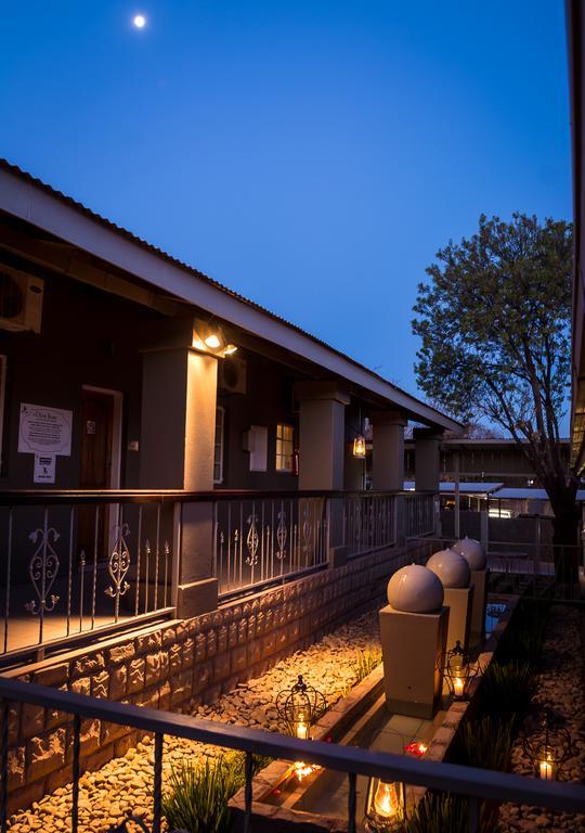 Postmasburg D Olive Rose Boutique Hotel Buitenkant foto